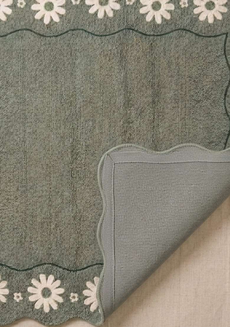 Saffron Rugs Muted Sage Cottage Floral Hand Tufted Wool Square Rug - Indya