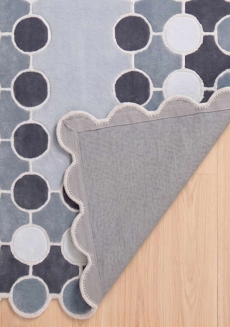 Saffron Rugs Steel Blue Mid Century Modern Polka Dot Hand Tufted Wool Scalloped Rug - Indya