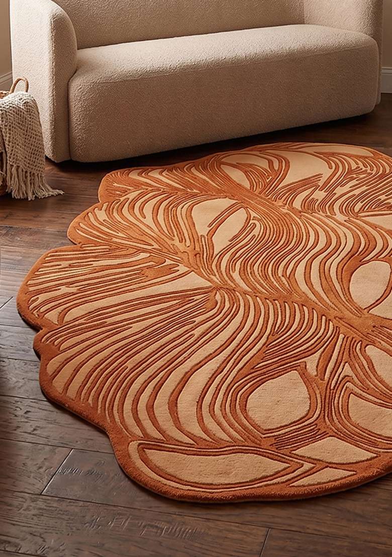 100% Wool Handmade Burnt Orange Rug | Contemporary Leaf Oblong Carpet With Cotton Backing For Living Room - Indya