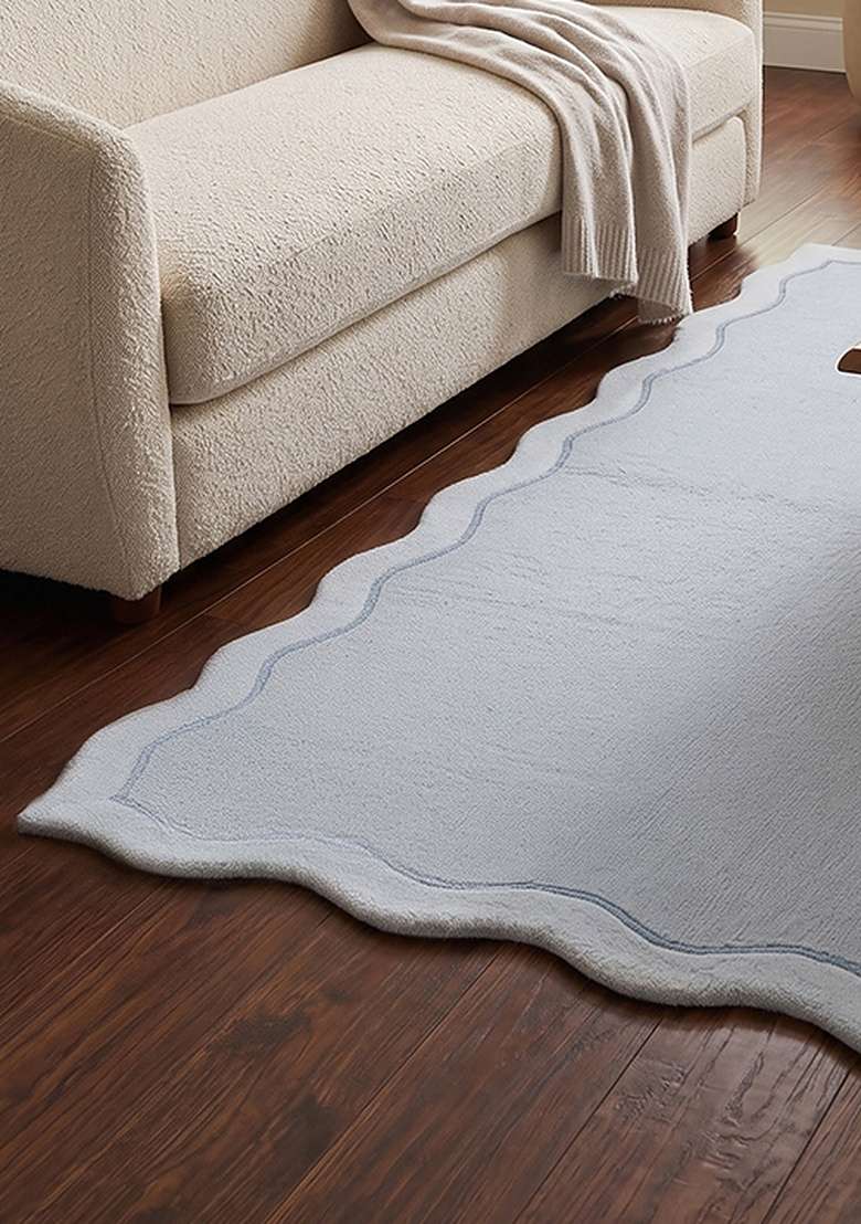 Saffron Rugs Tufted 100% Wool Area Rug | Powder Blue Scalloped Rug | Cotton Backing | Minimalist Solid Home Decor Carpet for Living Room Bedroom - Indya