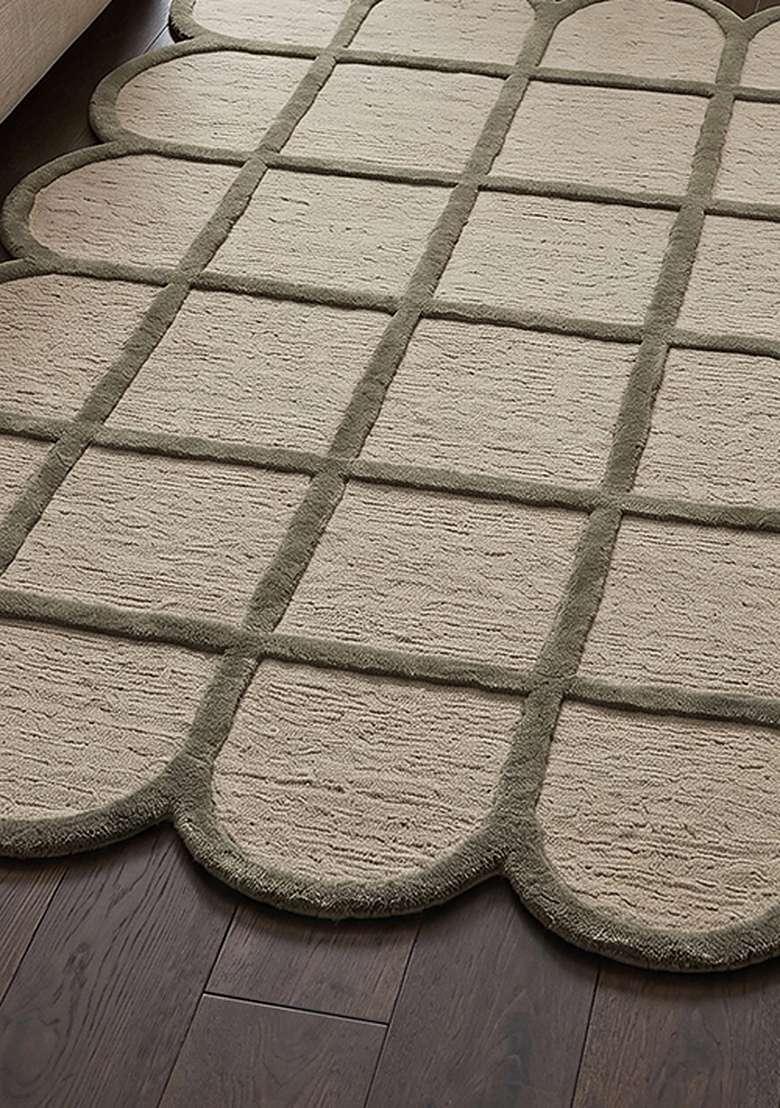 Saffron Rugs Moss Green Mid Century Modern Trellis Hand Tufted Wool Scalloped Rug - Indya