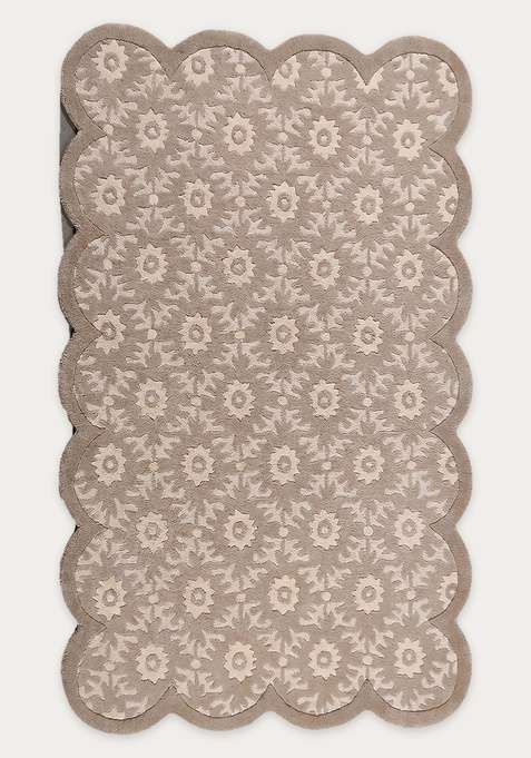 100% Wool Handmade Stone Beige Rug | Cottage Floral Scalloped Carpet With Cotton Backing For Living Room