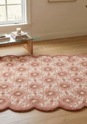 Saffron Rugs Hand Tufted Dusty Pink Floral Cottage Scalloped Wool Area Rug