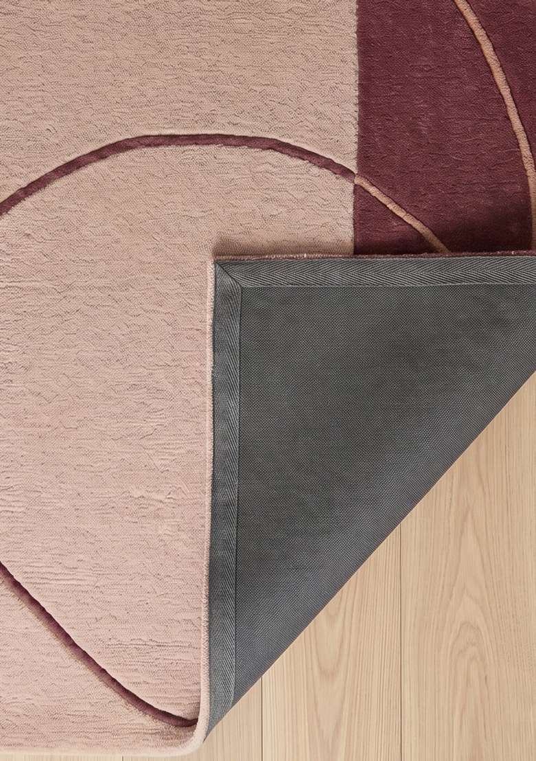 100% Wool Handmade Dusty Mauve Rug | Contemporary Geometric Carpet With Cotton Backing For Living Room - Indya