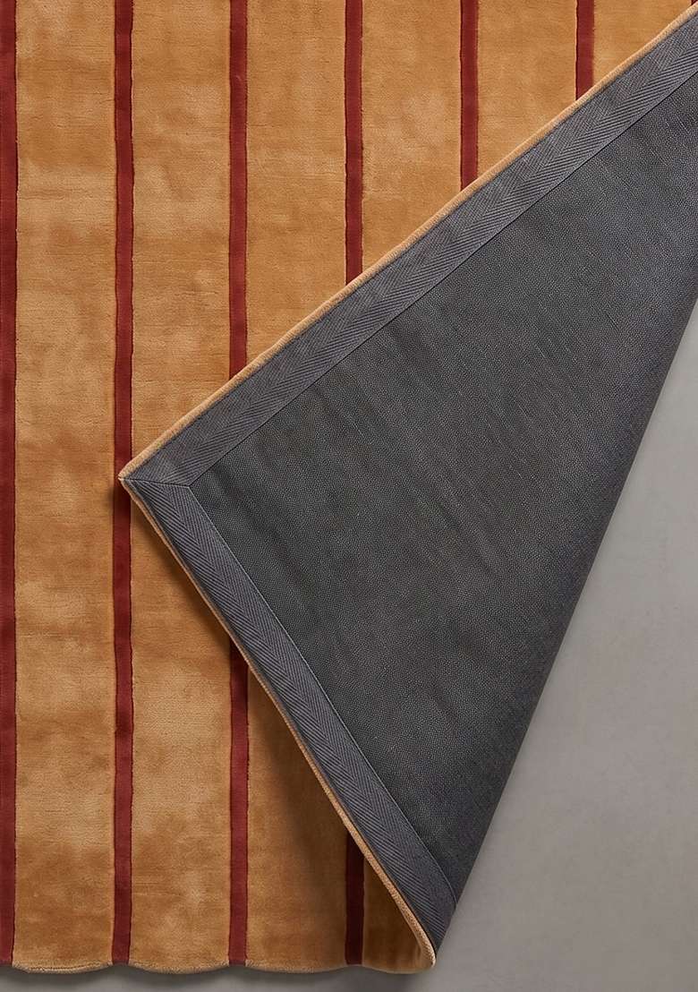 Saffron Rugs Burnt Orange Contemporary Striped Hand Tufted Wool Scalloped Rug - Indya