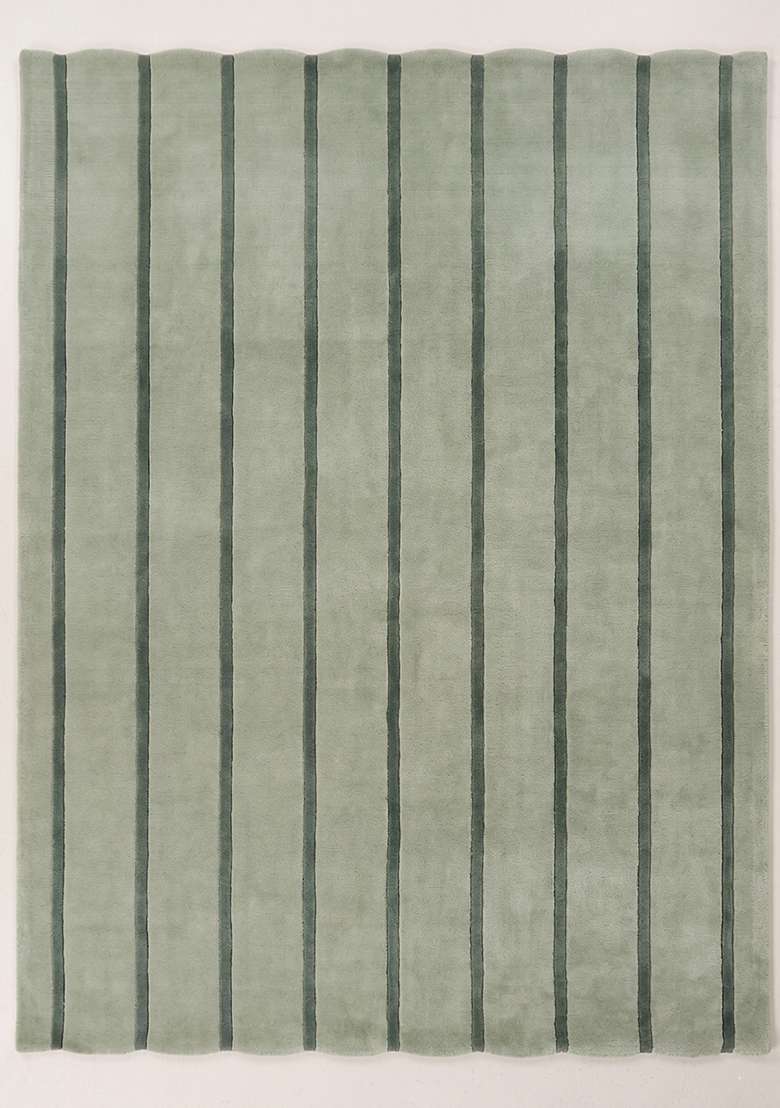100% Wool Handmade Sage Green Rug | Contemporary Striped Scalloped Carpet With Cotton Backing For Living Room - Indya