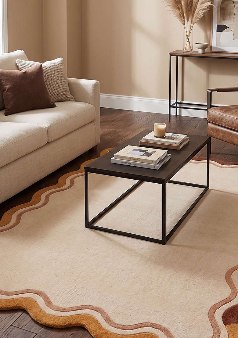 100% Wool Handmade Ivory Rug | Contemporary Solid Scalloped Carpet With Cotton Backing For Living Room - Indya