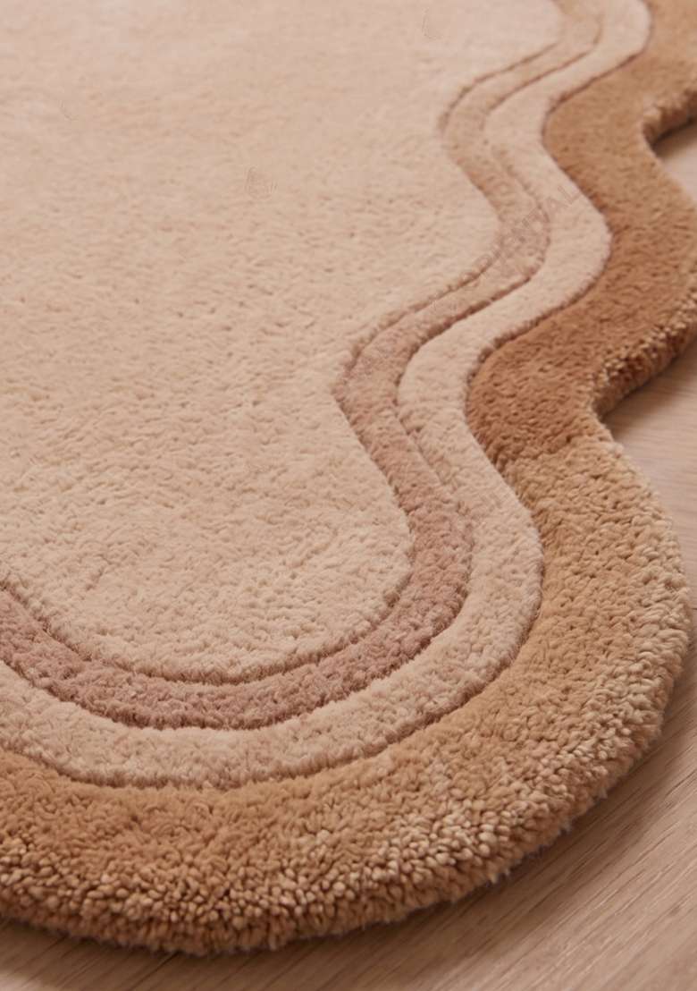 100% Wool Handmade Camel Tan Rug | Contemporary Solid Scalloped Carpet With Cotton Backing For Living Room - Indya