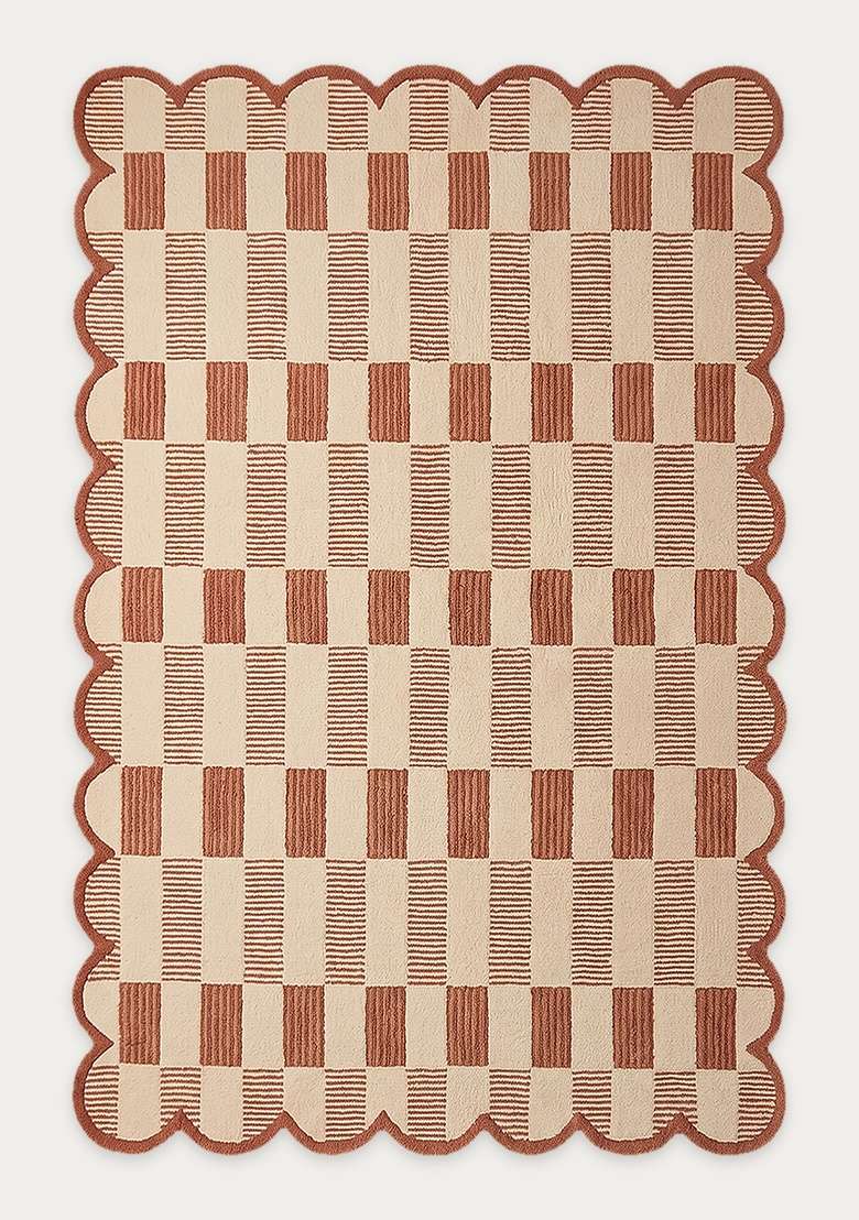 100% Wool Handmade Terracotta Orange Rug | Contemporary Checkered Scalloped Carpet With Cotton Backing For Living Room - Indya