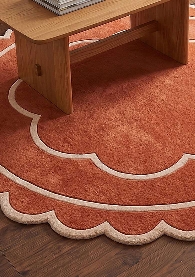 100% Wool Handmade Burnt Orange Rug | Contemporary Floral Scalloped Carpet With Cotton Backing For Living Room - Indya