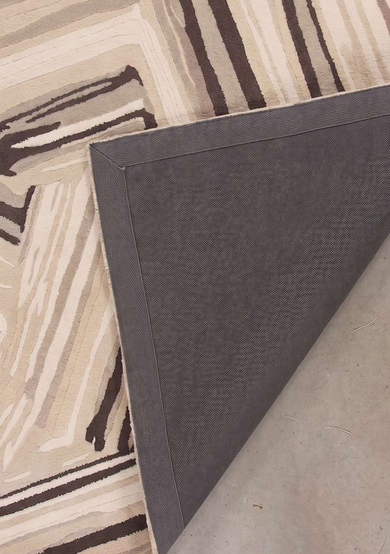 100% Wool Handmade Taupe Rug | Geometric Carpet With Cotton Backing For Living Room - Indya