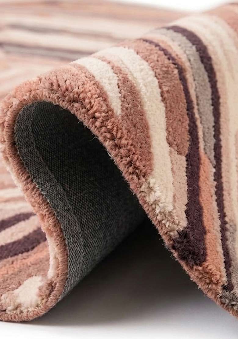 100% Wool Handmade Dusty Rose Rug | Geometric Carpet With Cotton Backing For Living Room - Indya