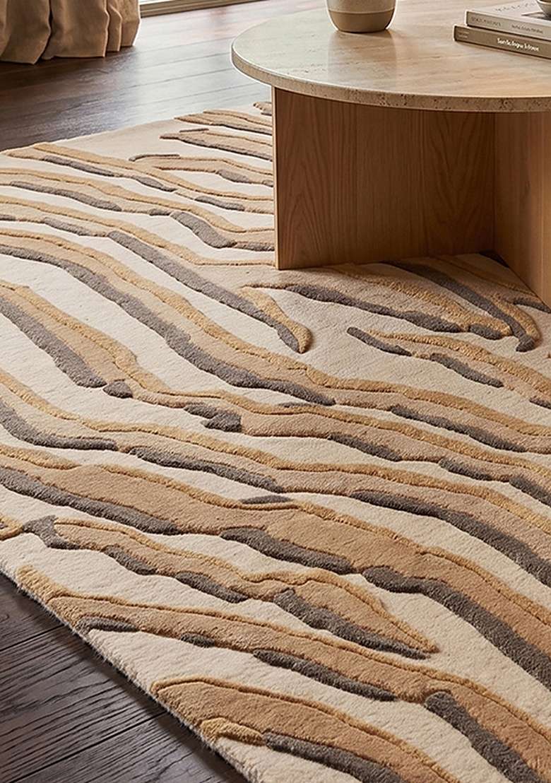 Saffron Rugs Hand-Tufted 100% Wool Area Rug | Camel Rectangular Rug | Cotton Backing | Contemporary Animal Print Home Decor Carpet for Living Room Bedroom - Indya