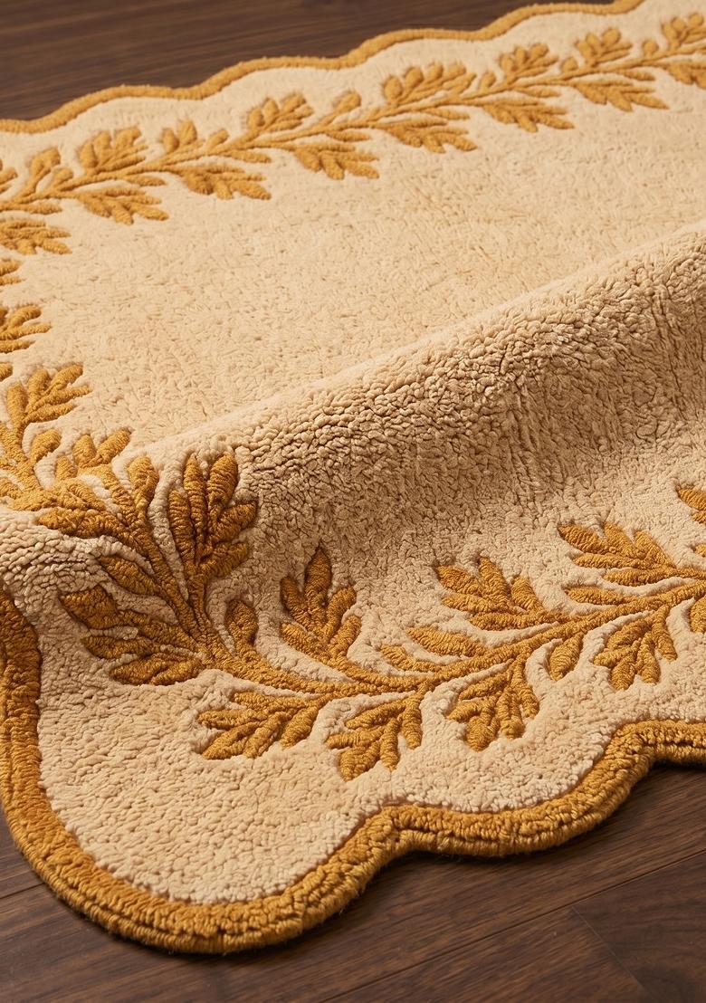 Saffron Rugs Hand Tufted Beige with Gold Leaf Leaf Cottage Scalloped Wool Area Rug - Indya