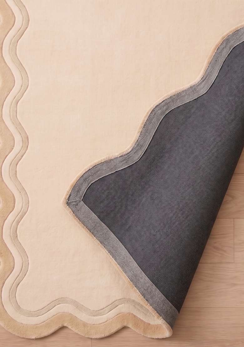 Saffron Rugs Beige Retro Striped Hand Tufted Wool Scalloped Rug - Indya