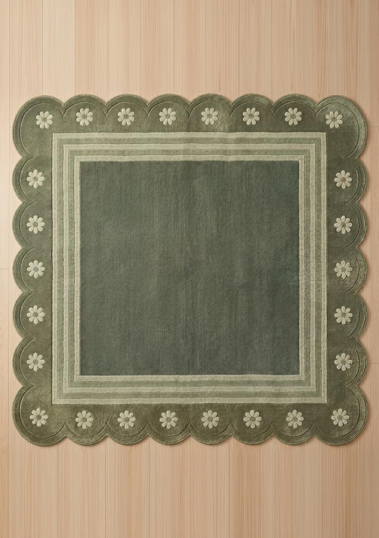 Saffron Rugs Hand Tufted Sage Green Floral Bohemian Scalloped Wool Area Rug - Indya