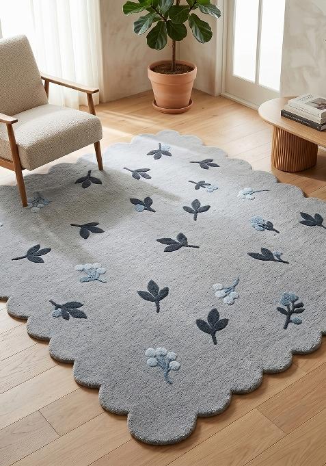 Saffron Rugs Hand Tufted Blue Grey Floral Cottage Scalloped Wool Area Rug