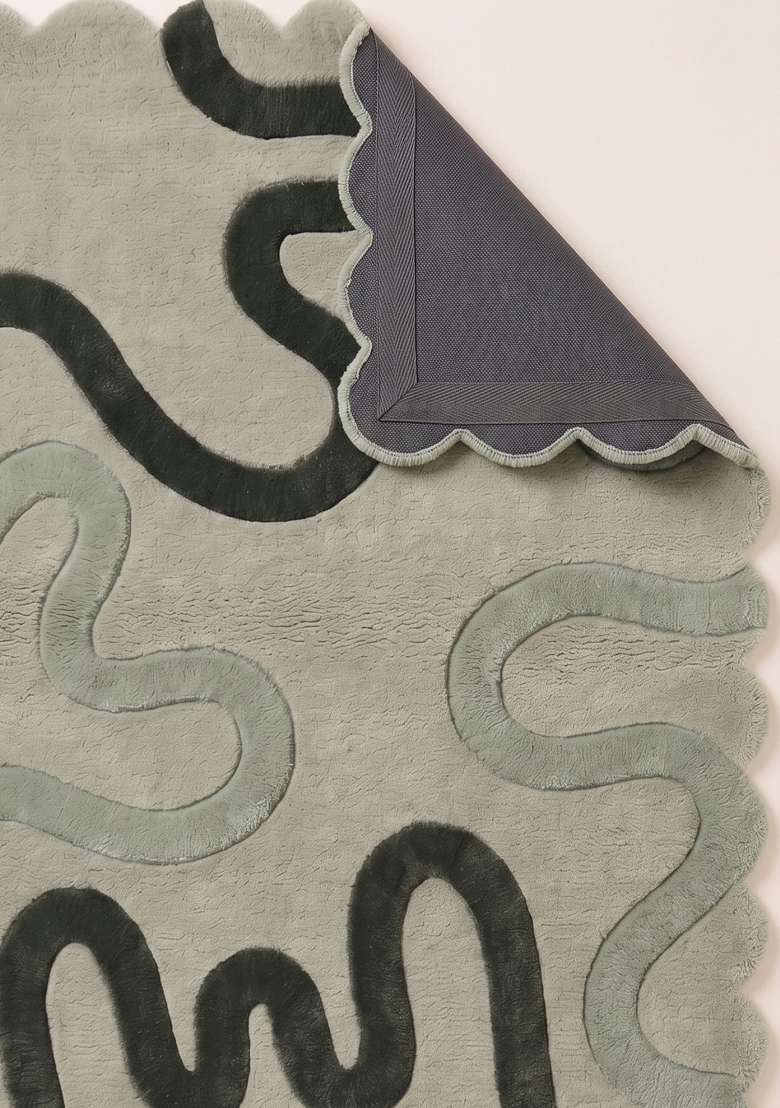 100% Wool Handmade Sage Green Rug | Retro Swirls Scalloped Carpet With Cotton Backing For Living Room - Indya