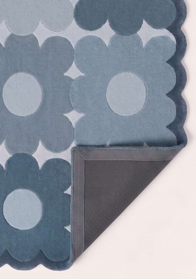 100% Wool Handmade Slate Blue Rug | Retro Floral Scalloped Carpet With Cotton Backing For Living Room - Indya