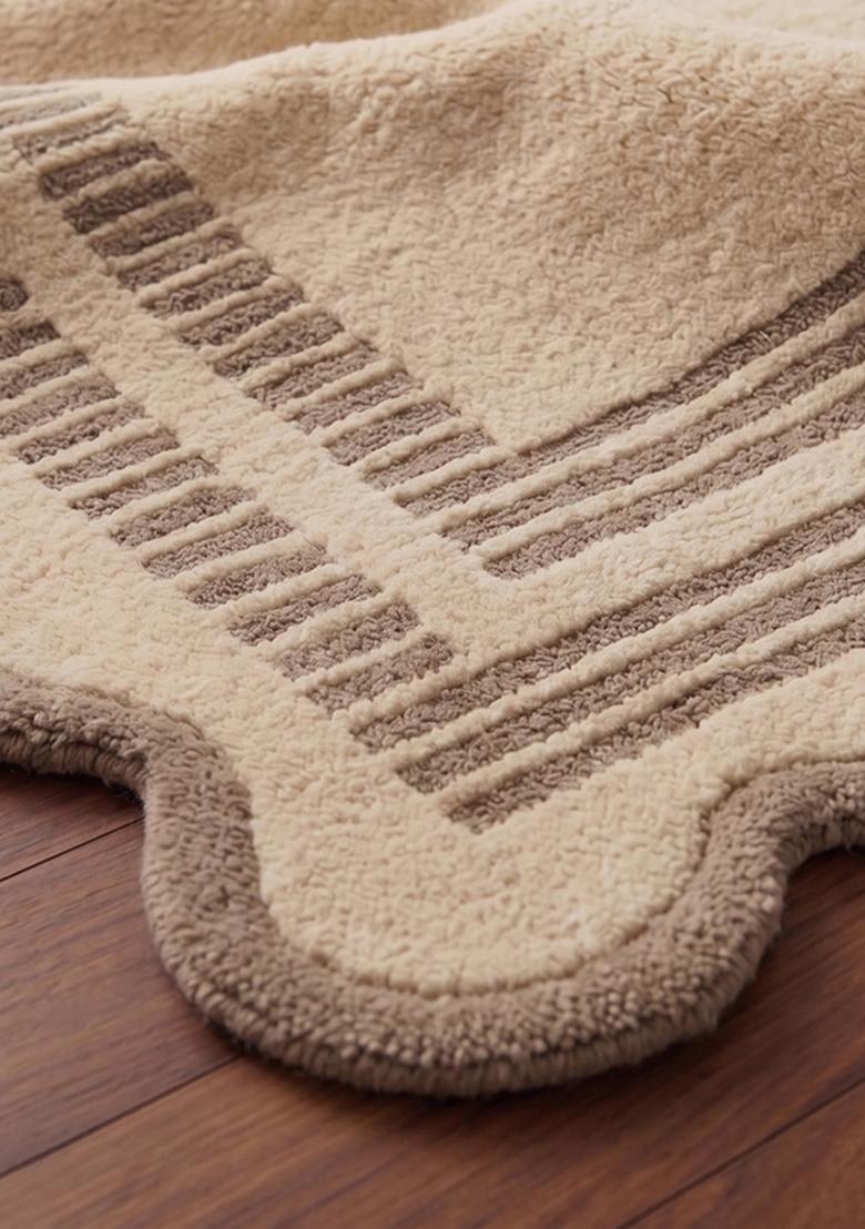 Saffron Rugs Hand Tufted Cream Beige Striped Bohemian Scalloped Wool Area Rug - Indya