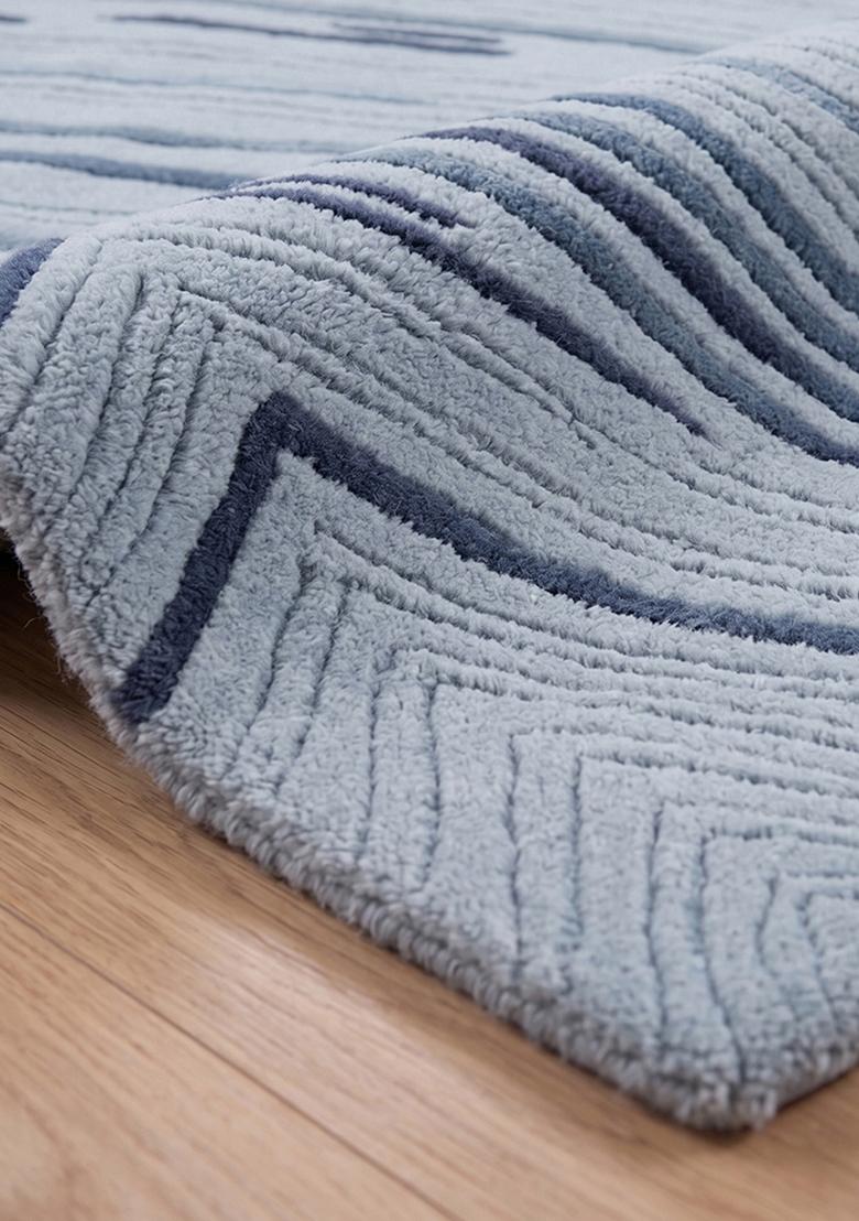 Saffron Rugs Hand Tufted Light Blue Chevron Contemporary Rectangular Wool Area Rug - Indya