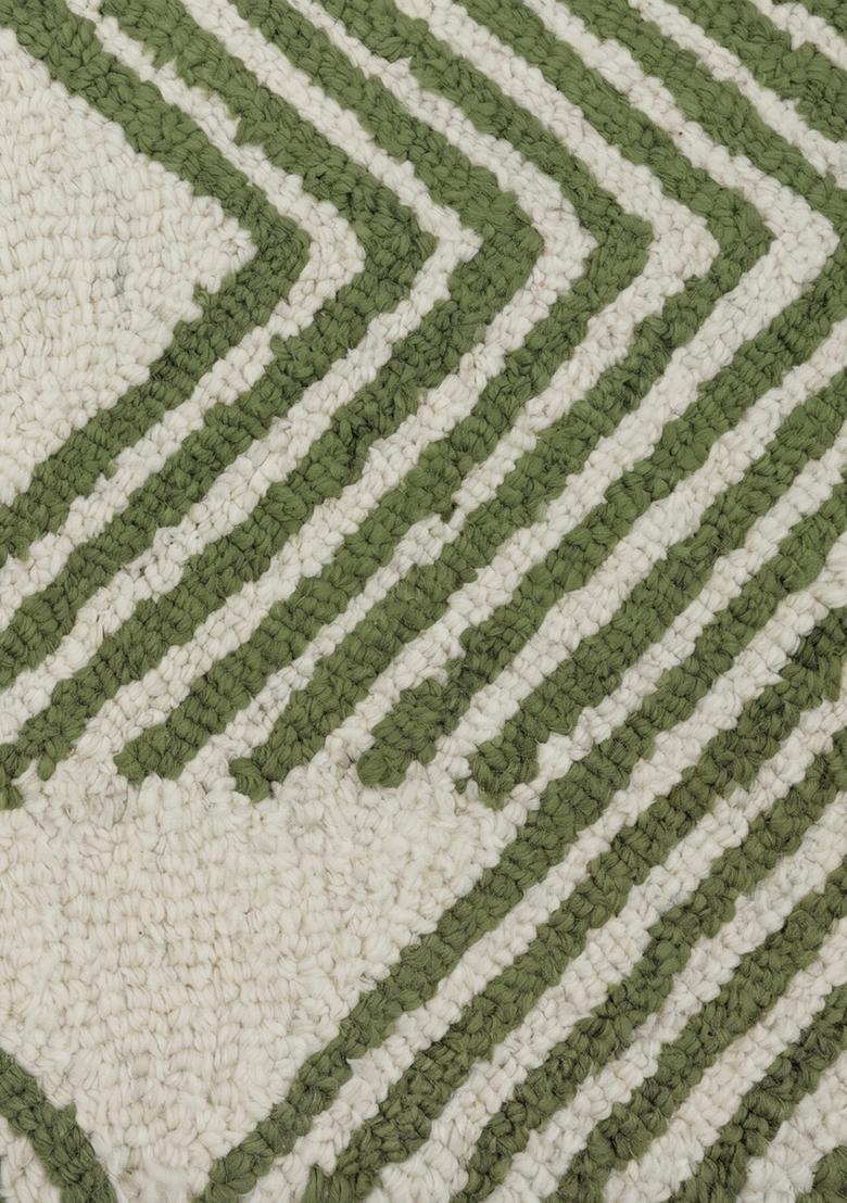 Saffron Rugs Hand Tufted Ivory Green  Contemporary Rectangular Wool Area Rug - Indya