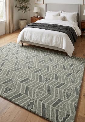 Saffron Rugs Hand Tufted Light Grey Geometric Transitional Rectangular Wool Area Rug