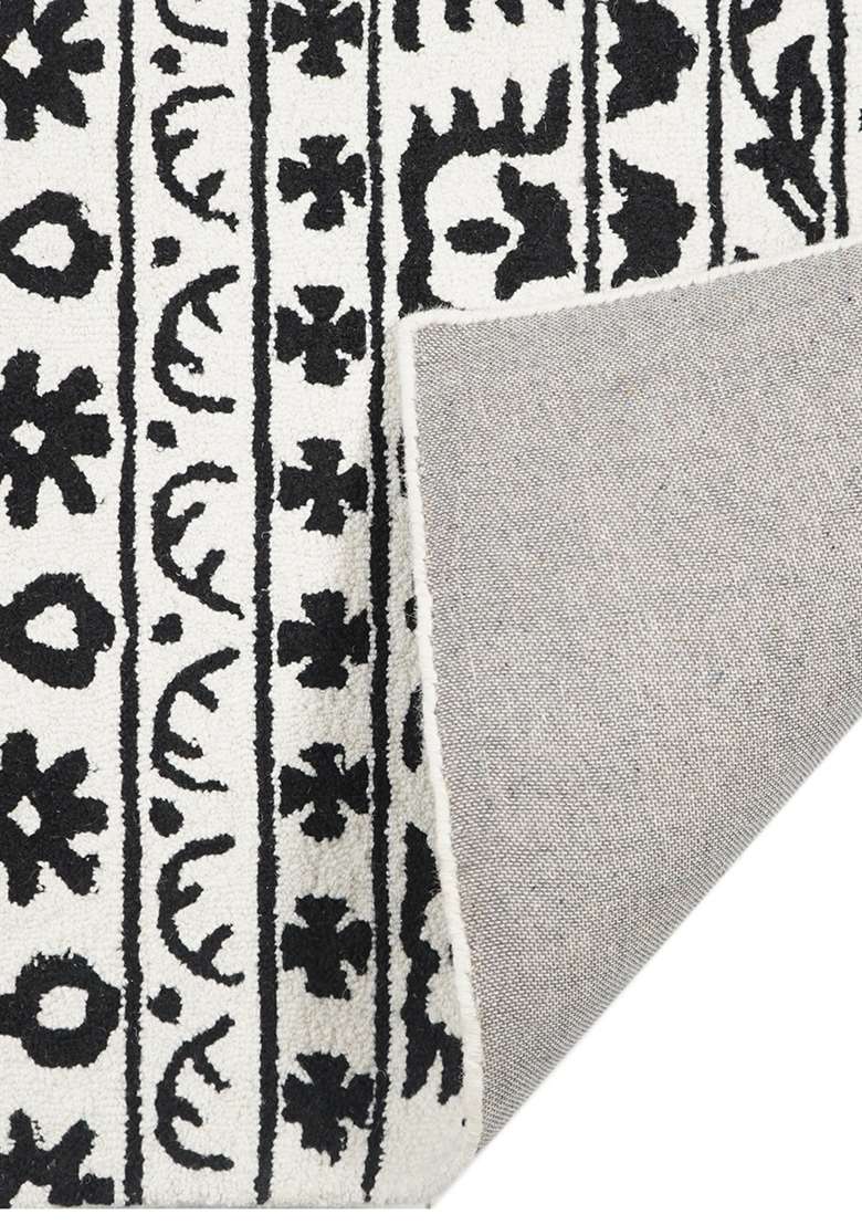 Saffron Rugs Ivory Bohemian Floral Hand Tufted Wool Rectangular Rug - Indya