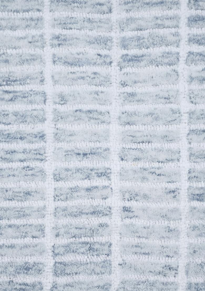 Saffron Rugs Hand Tufted Light Blue Grey Geometric Contemporary Rectangular Wool Area Rug - Indya