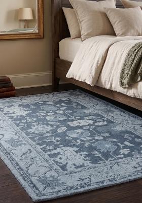 Saffron Rugs Hand Tufted Steel Blue Floral Oriental Rectangular Wool Area Rug
