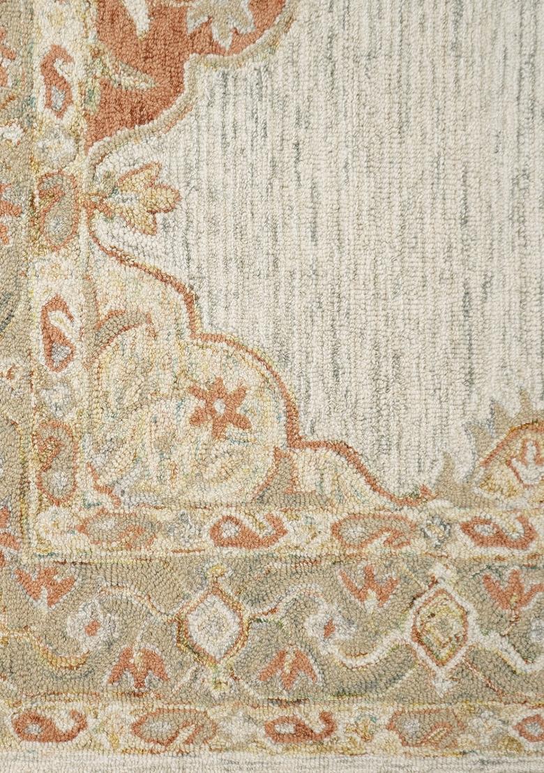 Saffron Rugs Hand Tufted Cream Ivory Floral Classic Rectangular Wool Area Rug - Indya