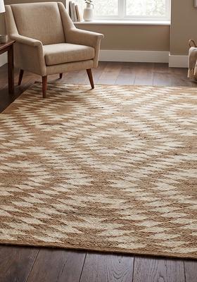 Saffron Rugs Flat Woven Tan Chevron Contemporary Rectangular Wool Area Rug