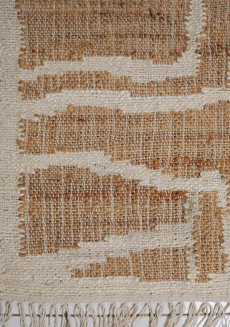 Saffron Rugs Flat Woven Tan Geometric Mid-Century Modern Rectangular Wool Area Rug - Indya