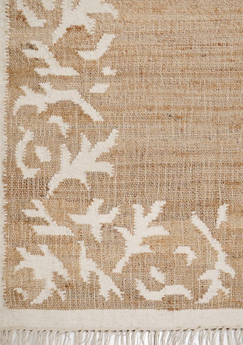 Saffron Rugs Flat Woven Tan Floral Bohemian Rectangular Wool Area Rug - Indya