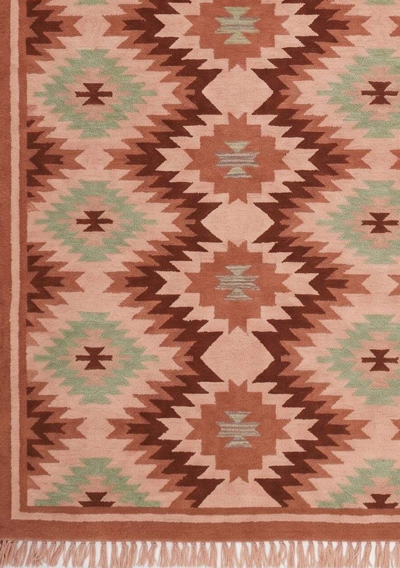 Saffron Rugs Flat Woven Dusty Pink Geometric Bohemian Rectangular Wool Area Rug - Indya