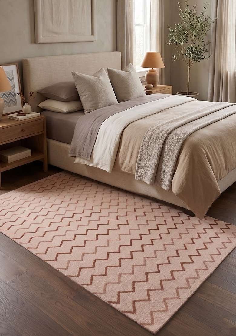 Saffron Rugs Handmade Wool Dhurrie Flat Weave Rectangular Rug – Dusty Rose Pink Contemporary Chevron Kilim Style Carpet for Bedroom - Indya