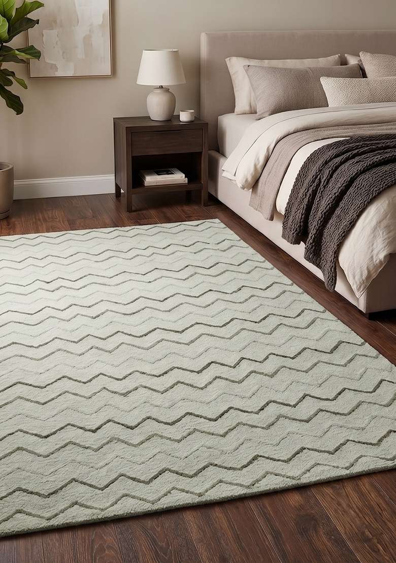 Saffron Rugs Handmade Wool Dhurrie Flat Weave Rectangular Rug – Light Sage Green Contemporary Chevron Kilim Style Carpet for Bedroom - Indya