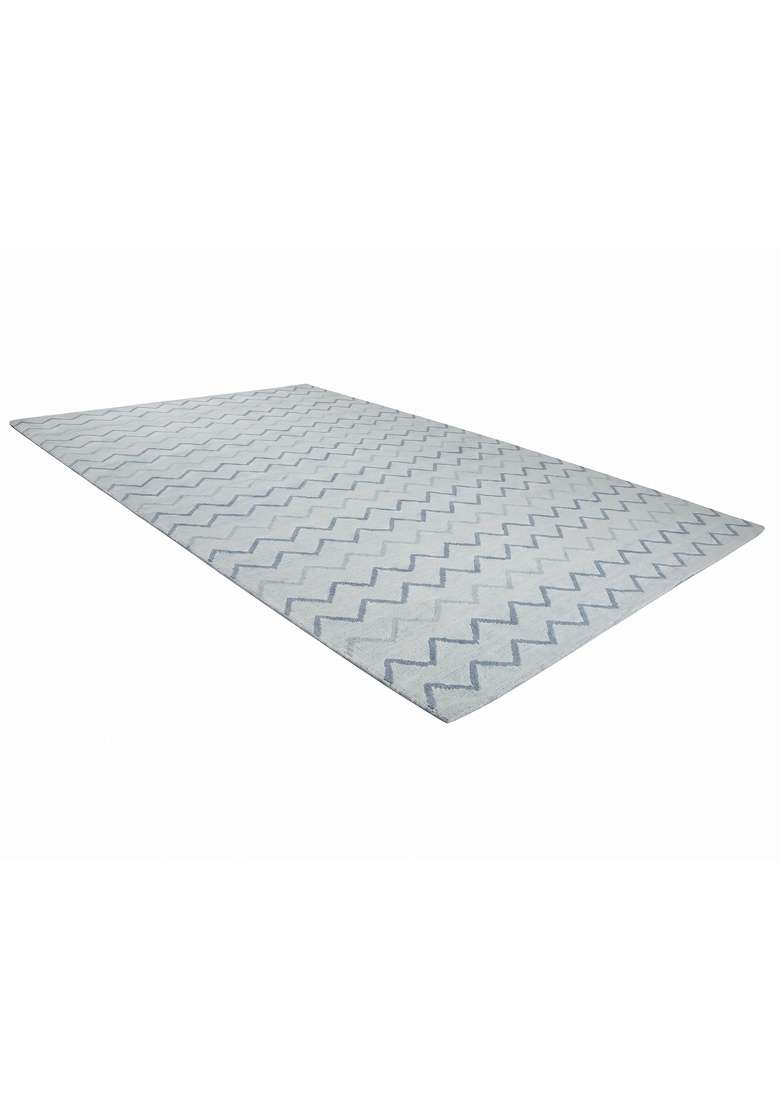 Saffron Rugs Handmade Wool Dhurrie Flat Weave Rectangular Rug – Light Blue Grey Contemporary Chevron Kilim Style Carpet for Bedroom - Indya