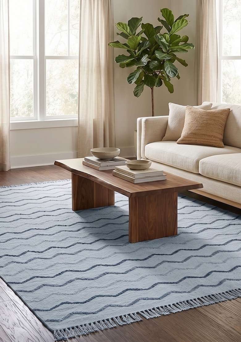 Saffron Rugs Handmade Wool Dhurrie Flat Weave Rectangular Rug – Light Blue Grey Moroccan Chevron Kilim Style Carpet for Living Room - Indya