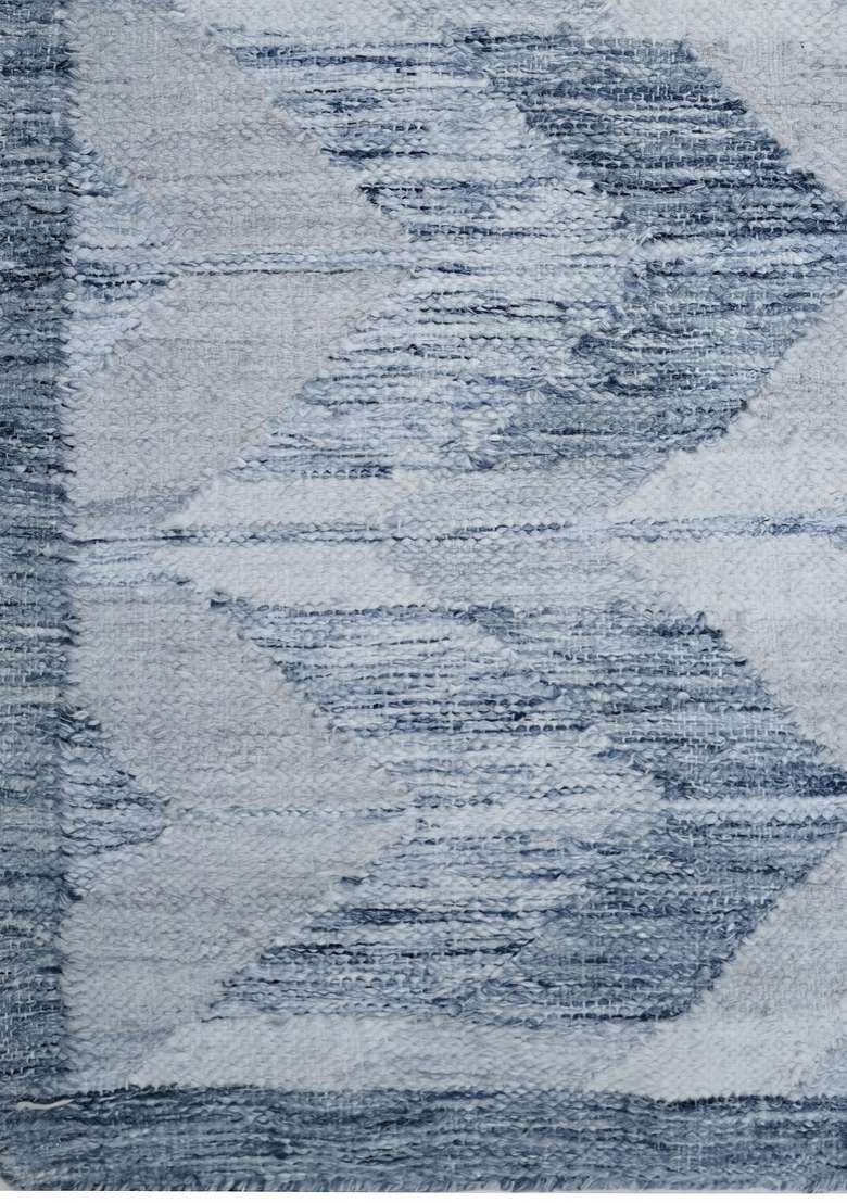 Saffron Rugs Handmade Wool Dhurrie Flat Weave Rectangular Rug – Light Steel Blue Contemporary Chevron Kilim Style Carpet for Living Room - Indya