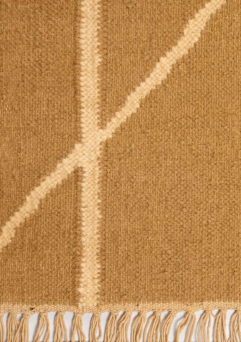 Saffron Rugs Handmade Wool Dhurrie Flat Weave Rectangular Rug – Mustard Yellow Moroccan Geometric Kilim Style Carpet for Living Room - Indya
