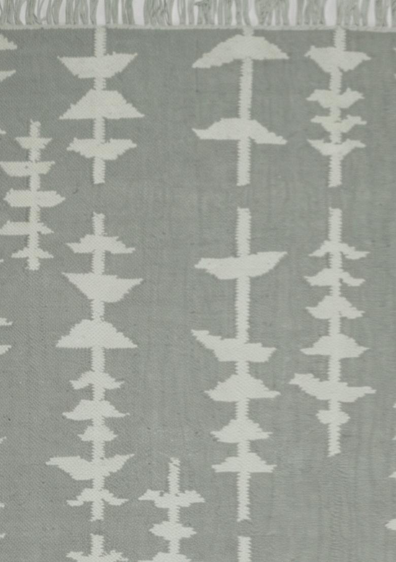 Saffron Rugs Flat Woven Sage Green Geometric Bohemian Rectangular Wool Area Rug - Indya