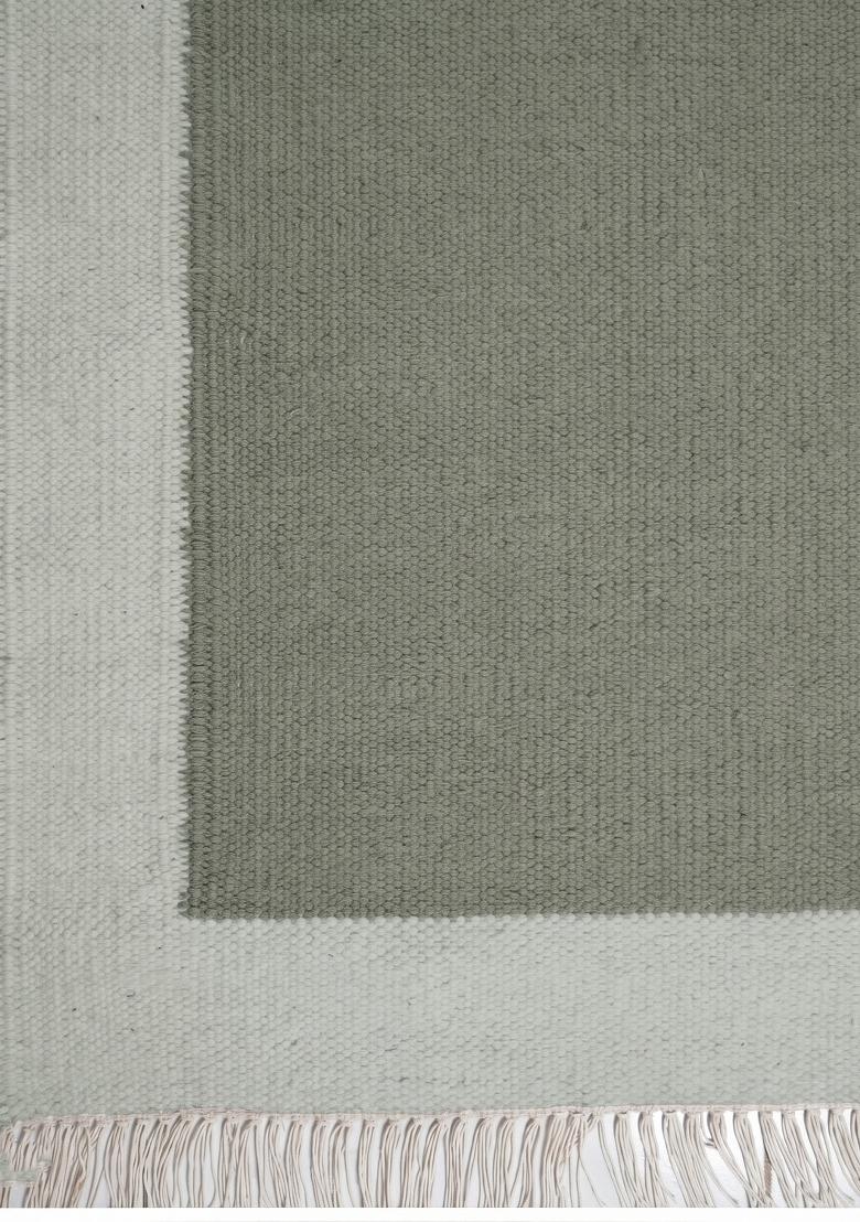 Saffron Rugs Flat Woven Sage Green Solid Bohemian Rectangular Wool Area Rug - Indya
