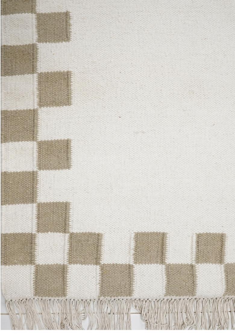 Saffron Rugs Flat Woven Ivory Cream Checkered Contemporary Rectangular Wool Area Rug - Indya