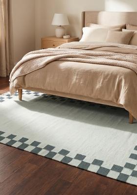Saffron Rugs Flat Woven Off-White Checkered Contemporary Rectangular Wool Area Rug