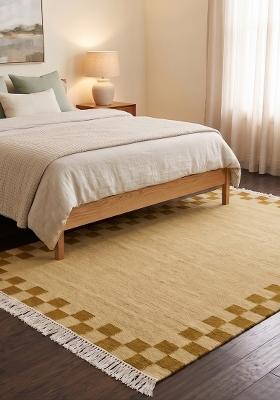 Saffron Rugs Flat Woven Cream Beige Gold Checkered Contemporary Rectangular Wool Area Rug