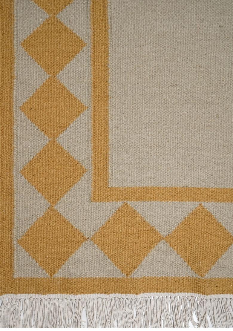 Saffron Rugs Flat Woven Cream and Gold Geometric Scandinavian Rectangular Wool Area Rug - Indya