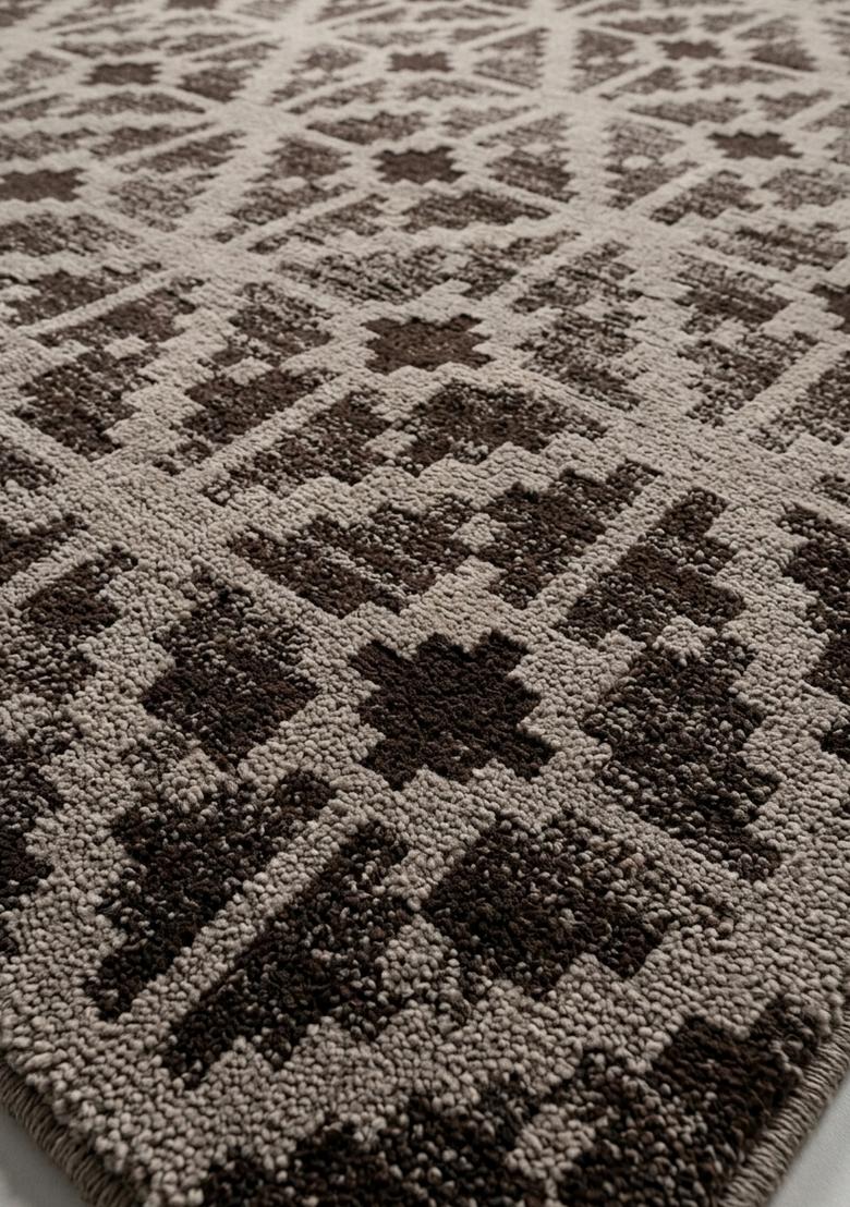 Saffron Rugs Hand Tufted Grey Brown Geometric Bohemian Rectangular Wool Area Rug - Indya