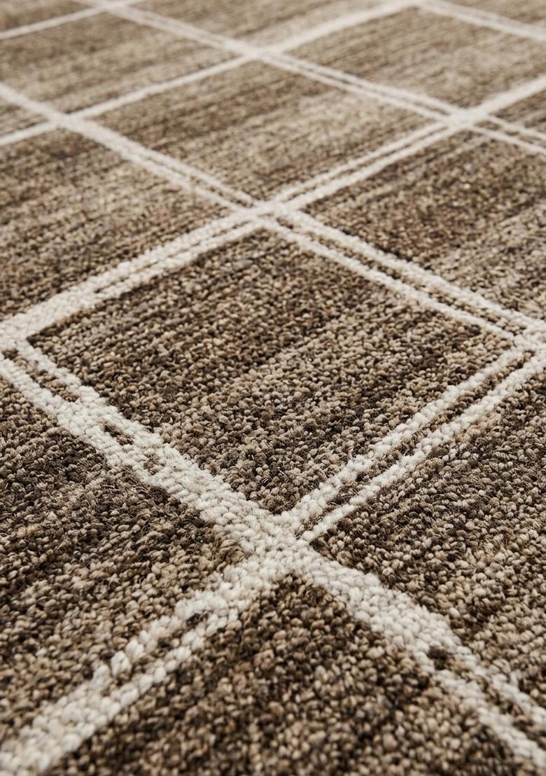 Saffron Rugs Hand Tufted Brown Taupe Checkered Transitional Rectangular Wool Area Rug - Indya