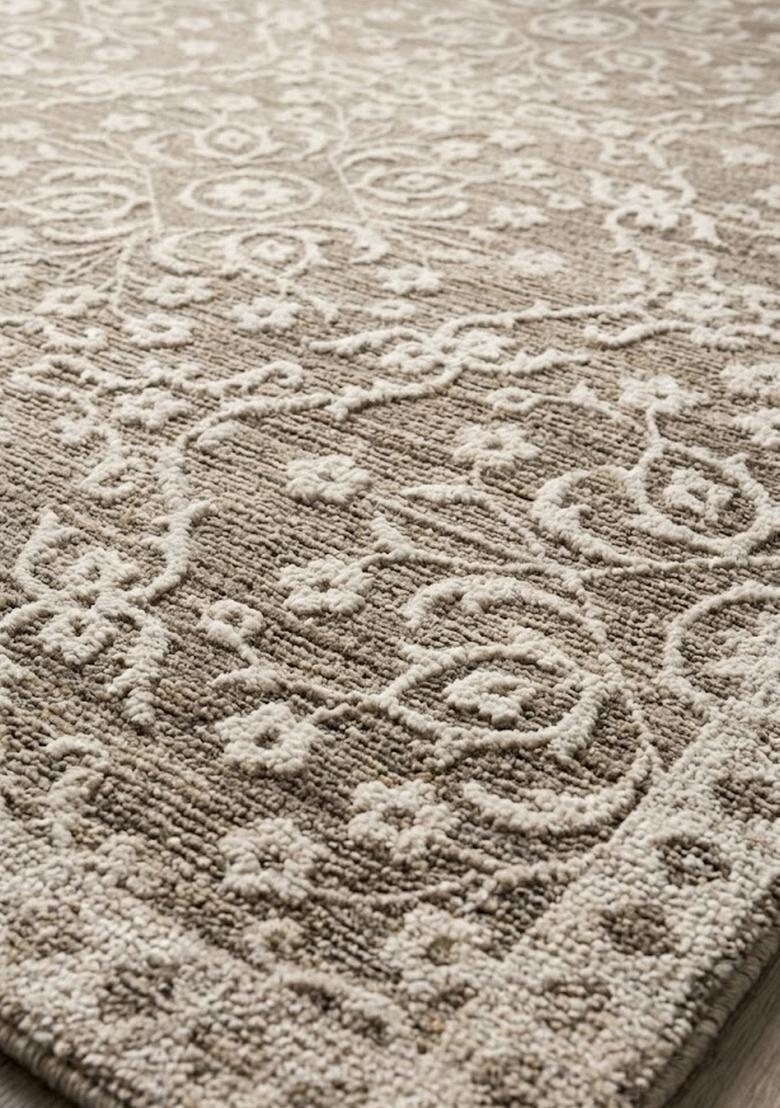 Saffron Rugs Hand Tufted Beige Floral Transitional Rectangular Wool Area Rug - Indya
